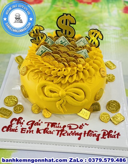 banh kem tui tien khai truong