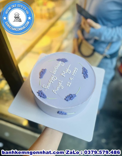 b&aacute;nh kem sinh nhật đơn giản ở Th&agrave;nh phố Bảo Lộc, L&acirc;m Đồng