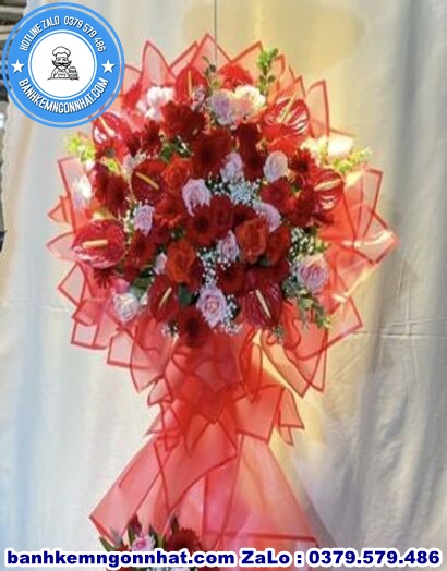 Hoa khai trương quận 12