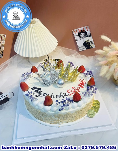 banh sinh nhat quan 8