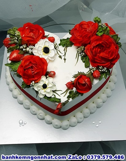 bánh kem hình trái tim quận Bình Tân 